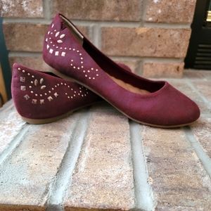 Maroon ballet flats